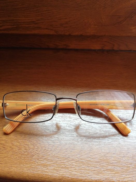 Vand rama Calvin Klein