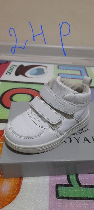 Продам. Детская обувь, унисекс