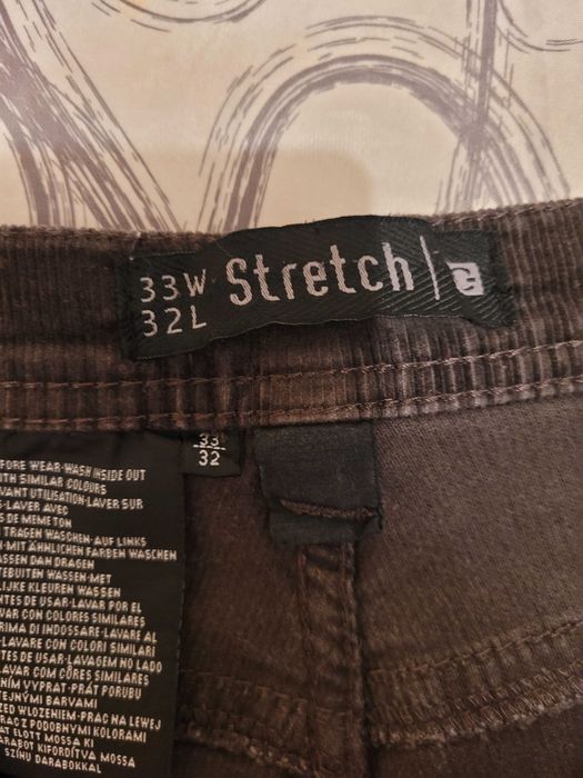 Pantaloni Casuals, catifea C&A, marimea 33/32