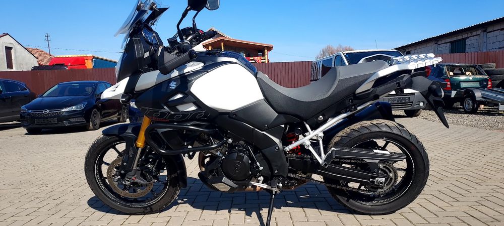 Suzuki DL 1000 V-Strom
