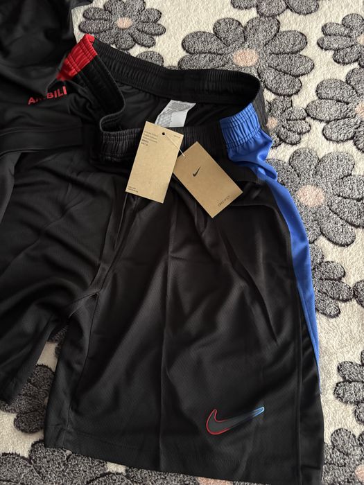 Barcelona Nike екип