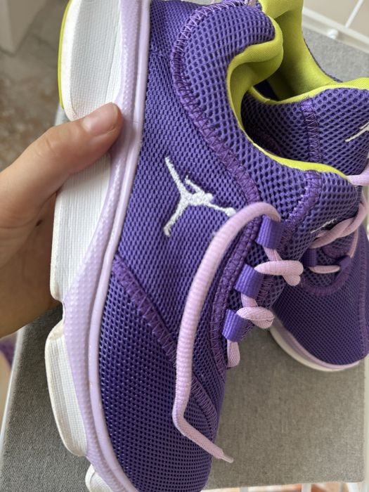 Nike Jordan Air RCVR