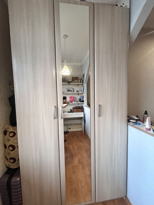 Шкаф в отличном состоянии. Для офиса и дома