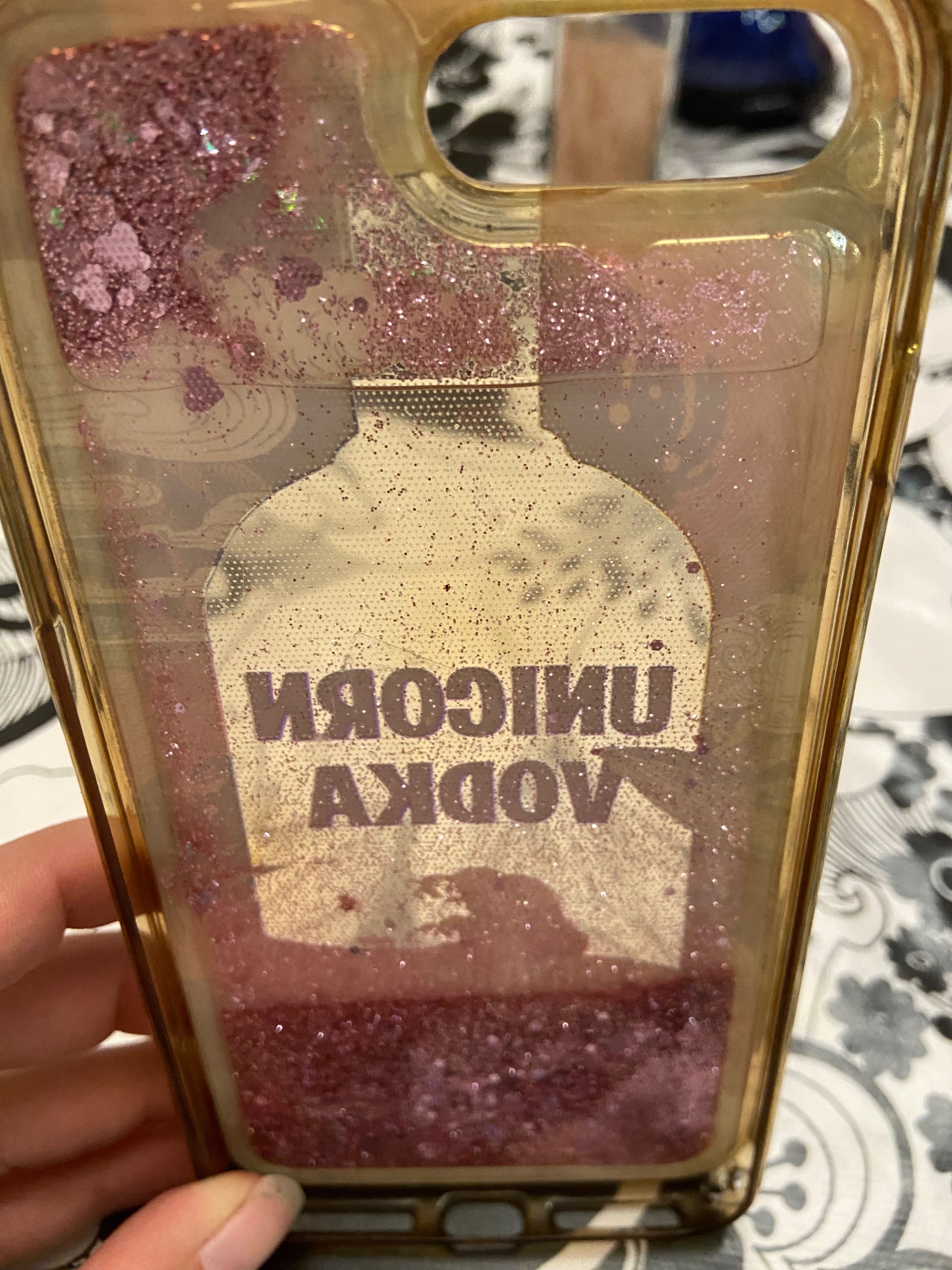 Калъф за mini IPad и за IPhone 8+