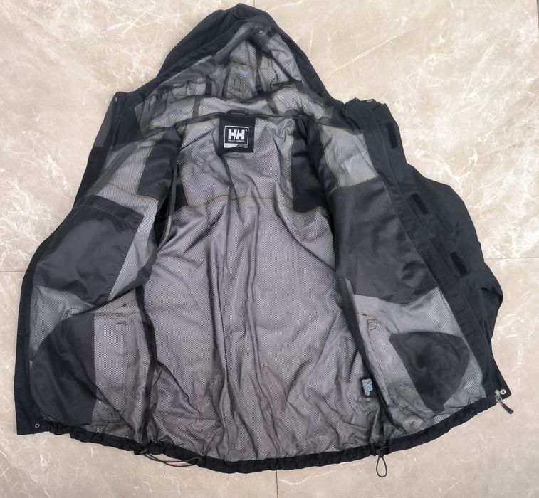 Helly Hansen яке размер L
