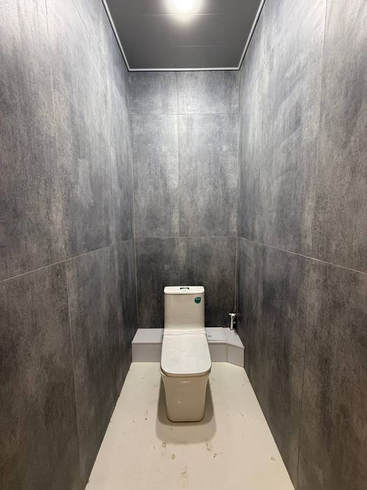 Юнусабад 8 квартал. Продается квартира  2/1/11