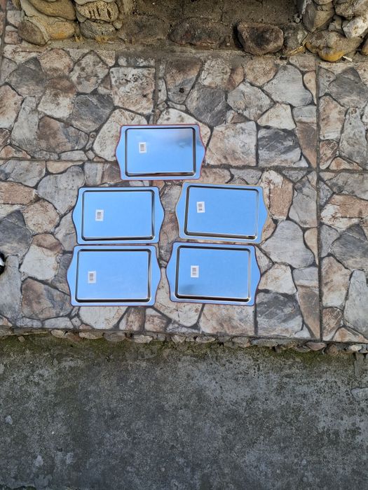 Метални подносчета