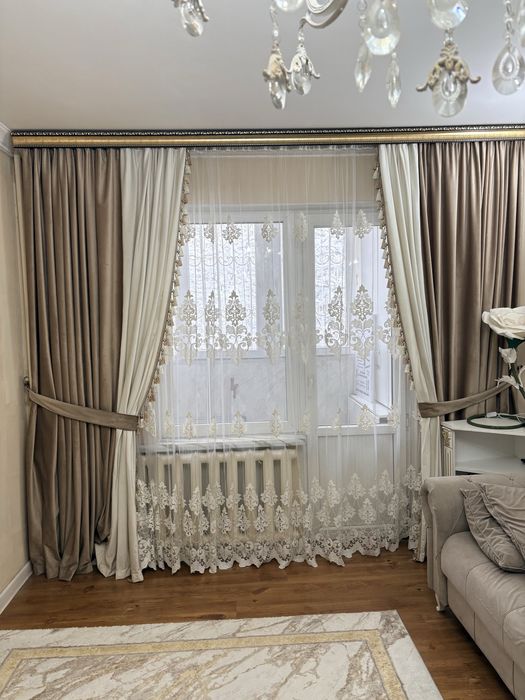 Шторы комплект! 15000