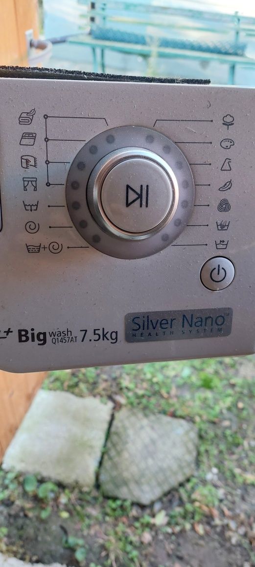 Пералня Samsung Silver Nano на части