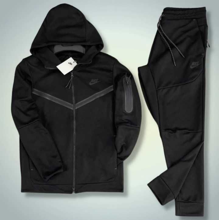 Trening Nike TECH Fleece Negru / Produs Premium Nou 2024