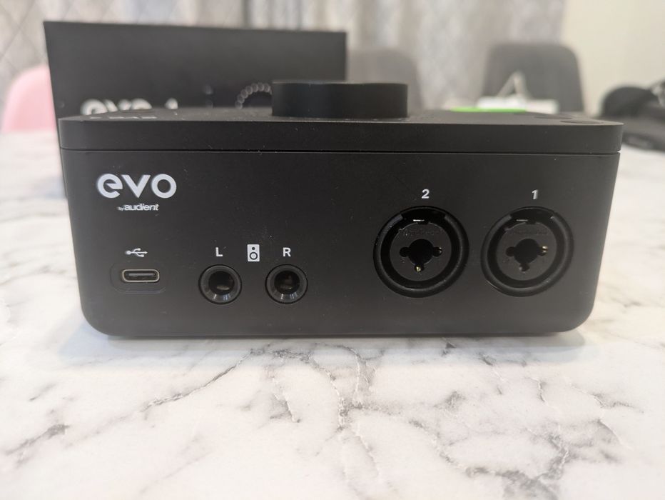 Внешняя звуковая карта Audient Evo 4