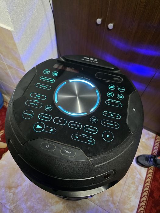 Sony MHC-V82D като нова