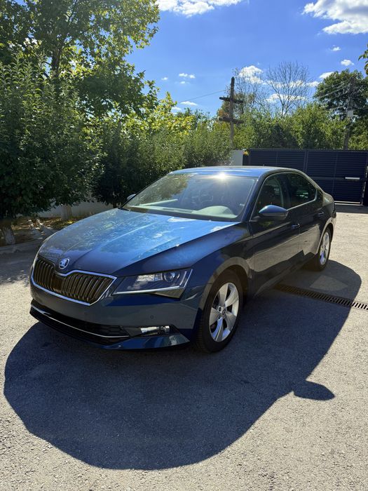Skoda Superb 2.0 TDI DSG - 2017 - doar 58.000km, intretinere exemplara