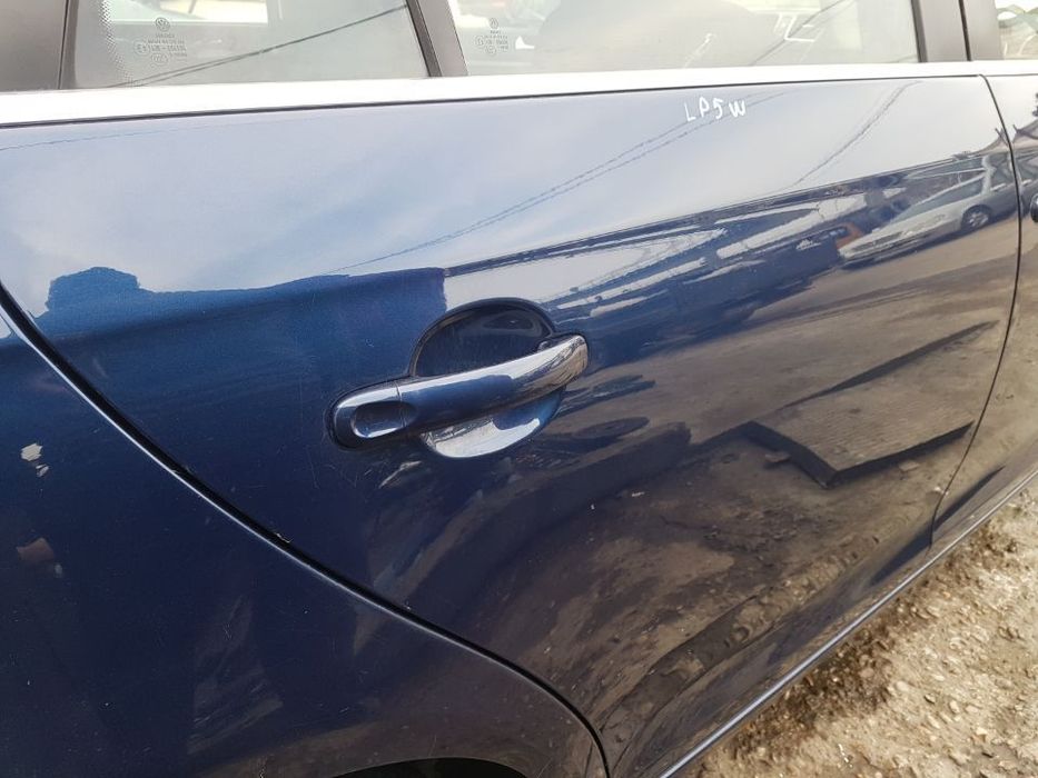 Usa / Portiera Dreapta Spate VW Golf 6 Break / Variant / Combi 2008 - 2014 Cod Culoare LP5W