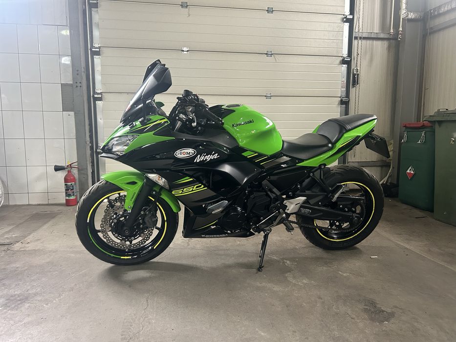 Kawasaki Ninja KRT 650