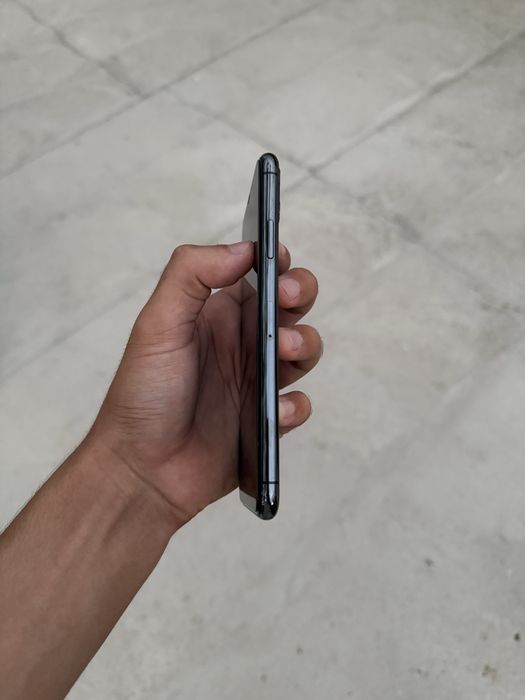 iPhone 11 pro max sotiladi obmen ayfonlaga