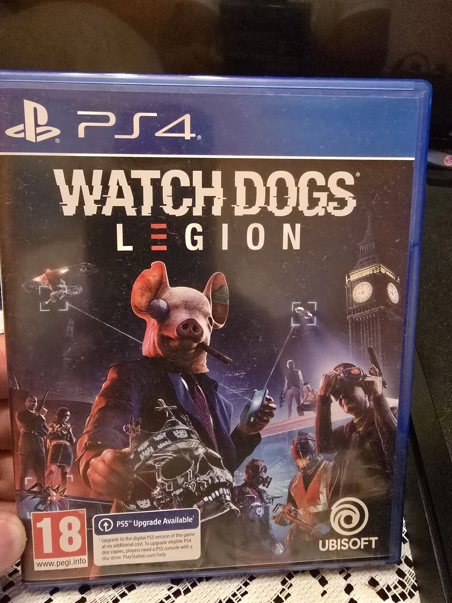 Плейстейшън 4, 1Gb + 5 игри и чанта.