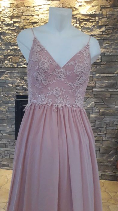 Ефирна Рокля за празниците