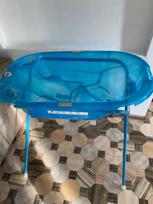 Cădiță anatomica cu suport metalic