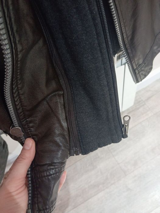 Куртка кожанная Guess