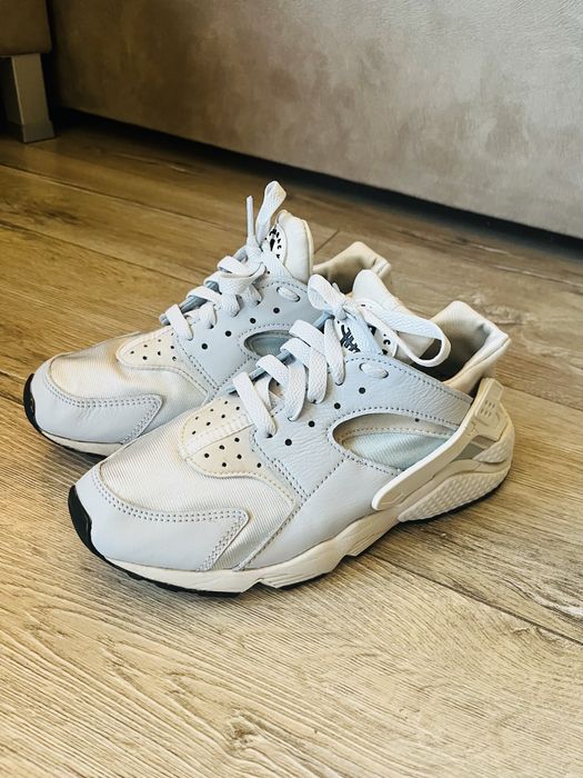 NIKE AIR HUARACHE,  38 номер, стелка 24 см . Леки и много удобни