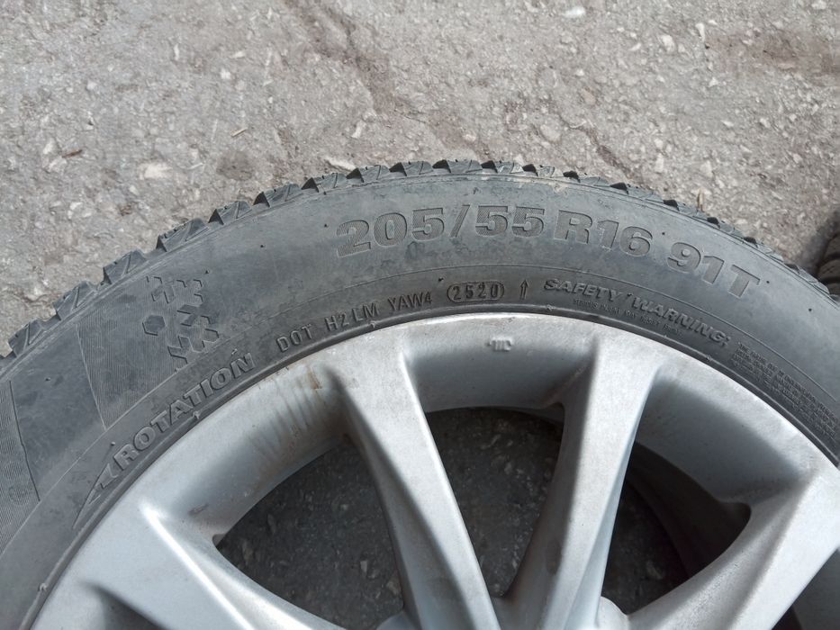 Джанти с гуми Kumho за Хонда 205/55/16