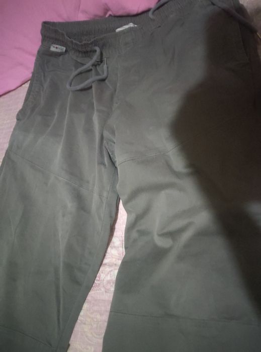 Штаны мужские  сохраняет тепло