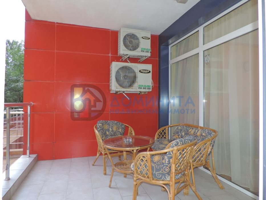 Обзаведен тристаен, първа линия плаж, гр. Китен