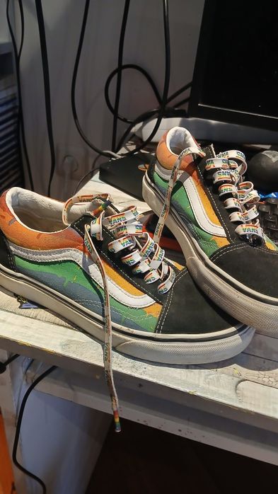 Vans обувки цветни