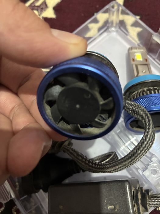 лампочка OSRAM LED