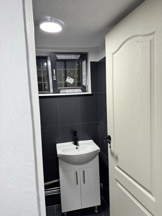 Spatiu comercial 65mp de inchiriat