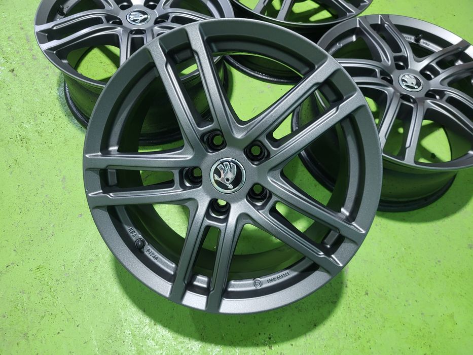 17 5x112 Skoda лети джанти 5х112 шкода