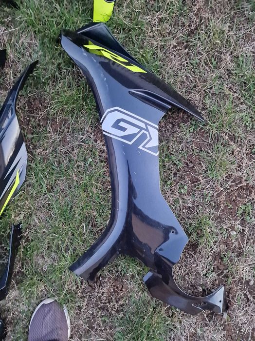 Комплект спойлери Yamaha YZF R1 RN 32 RN 49