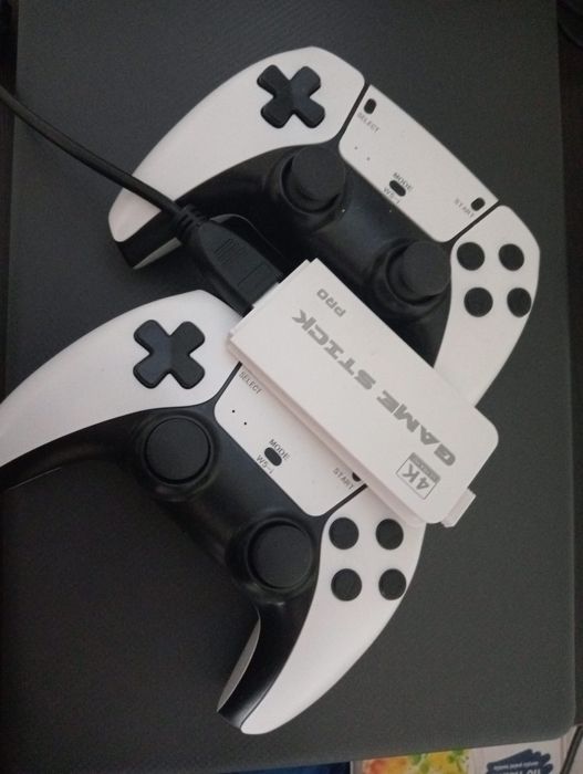 Игровая приставка М15+