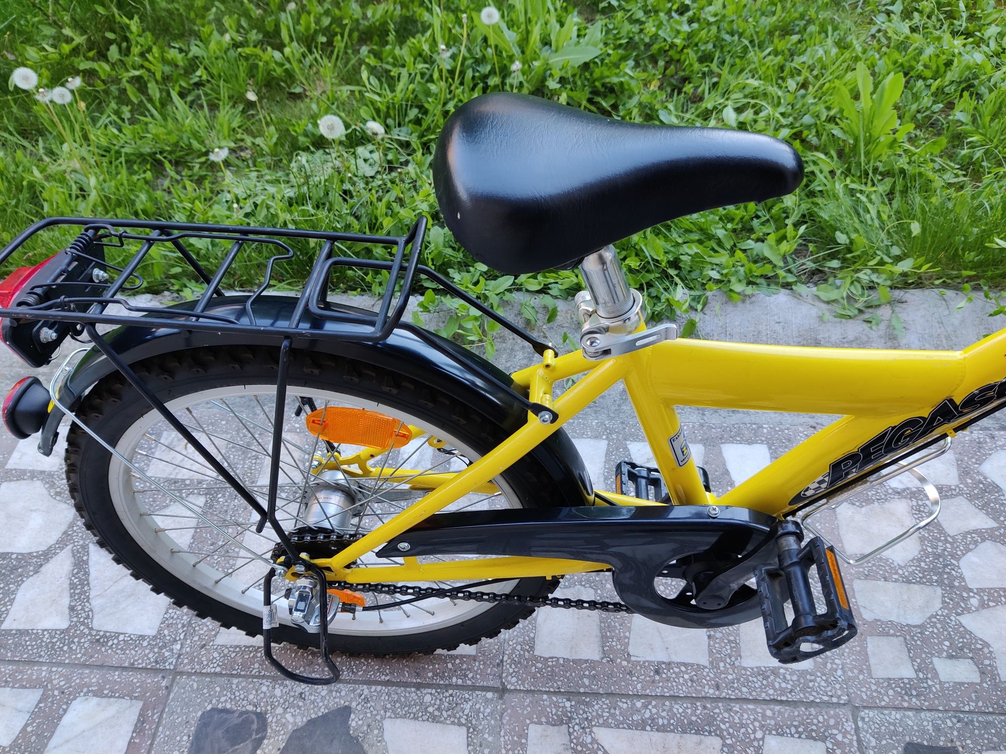 Vând bicicletă copii Pegasus 20