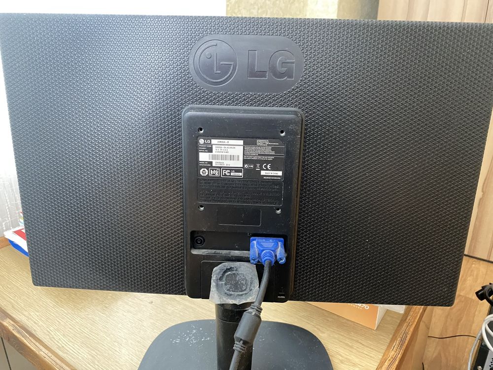 Mонитор led  LG!Като нов!