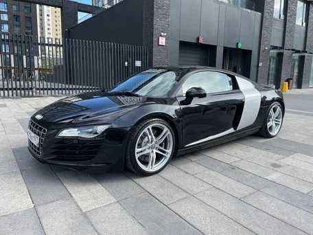 Dezmembrare Audi R8, far, capotă, bară de protecție, aripă