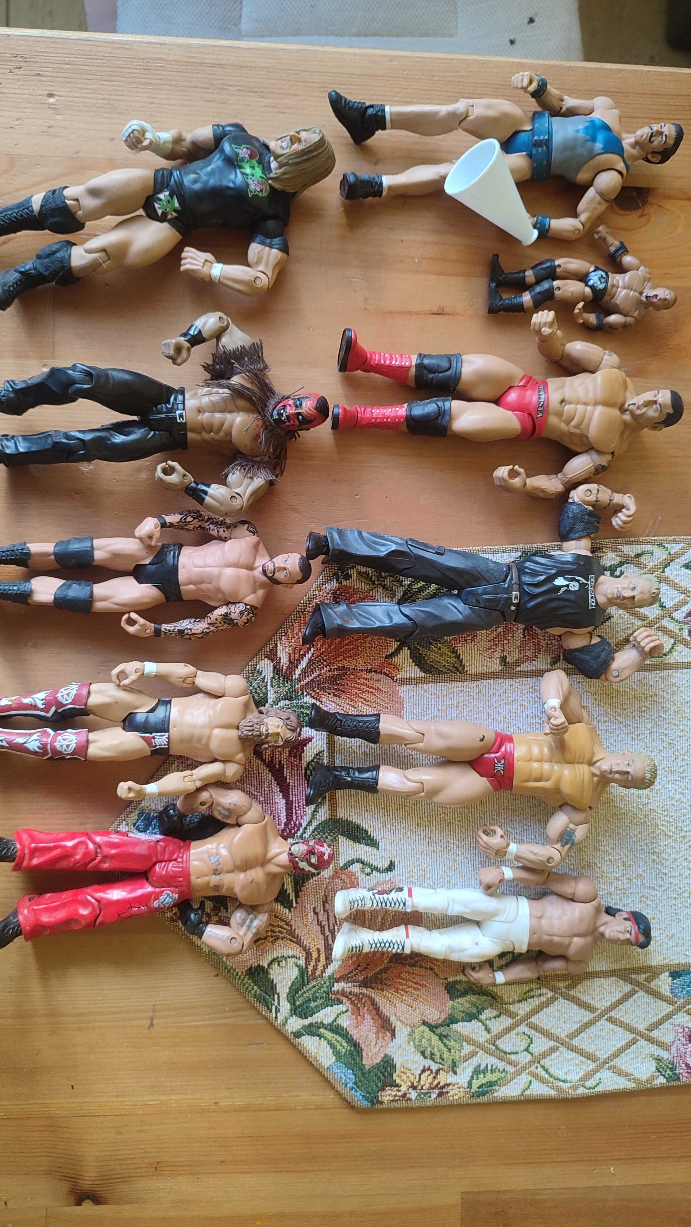 Figurine wrestle TOATE LA 150