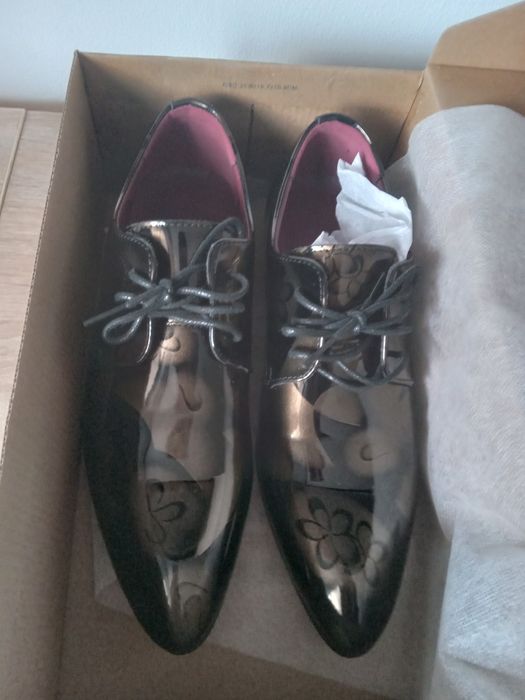 Pantofi barbati marimea 40