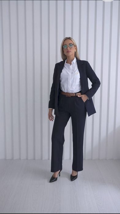 Костюм брючный деловой в офис и для школ