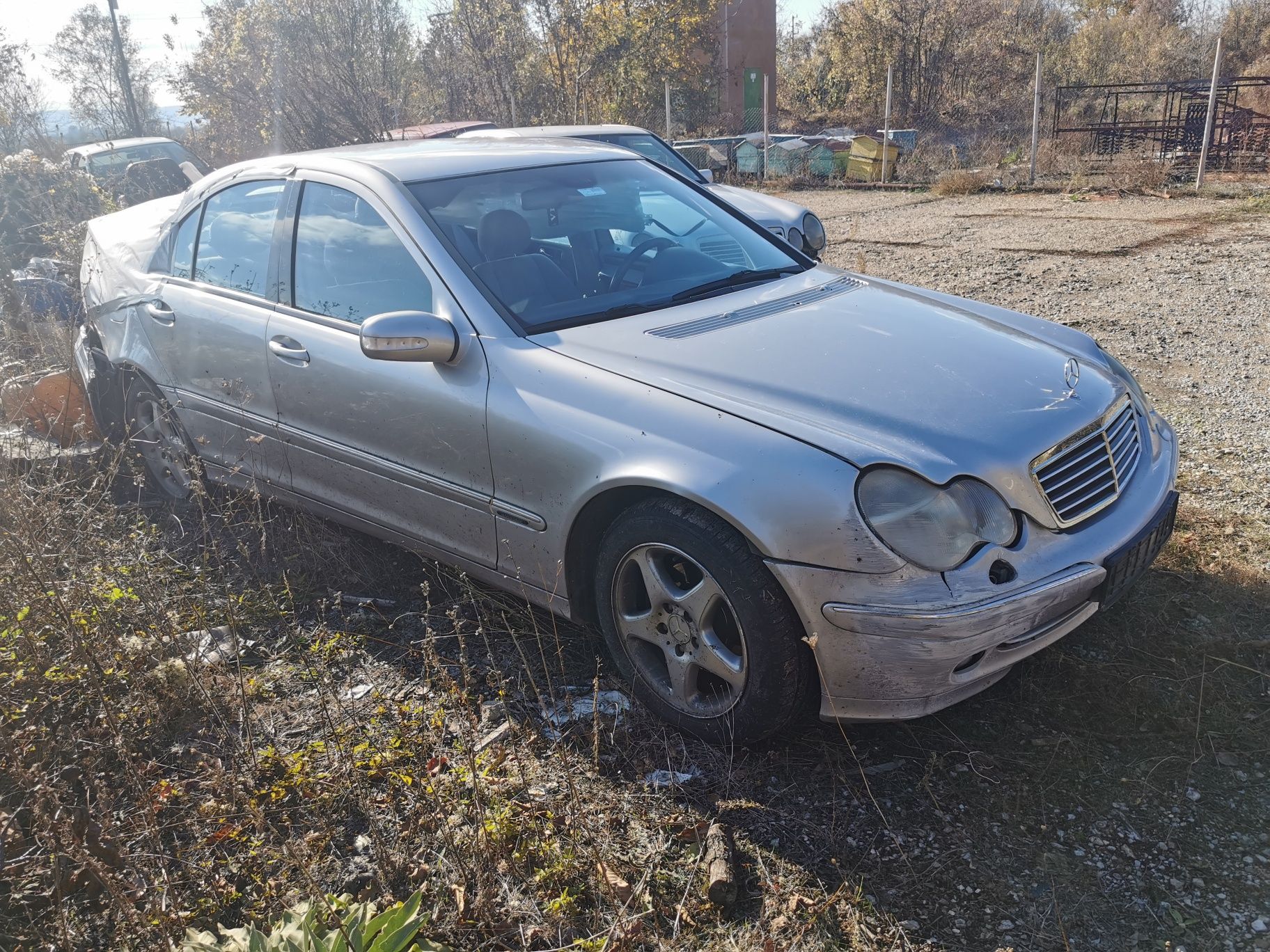 Mercedes W203 2.2 CDI на части