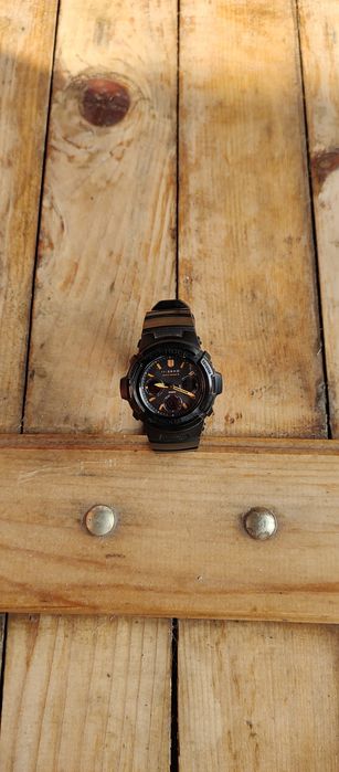 Casio G-Shock AWG-M100