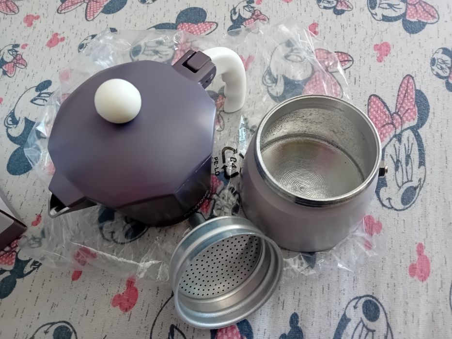 ₩ espressor cafea pentru aragaz nouă 3 cesti marca pantone