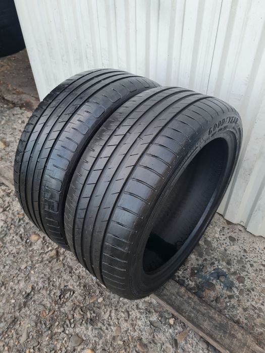 2 buc Anvelope de vara *225/45R18*Goodyear*LICHIDARE STOC*50 Lei Buc*
