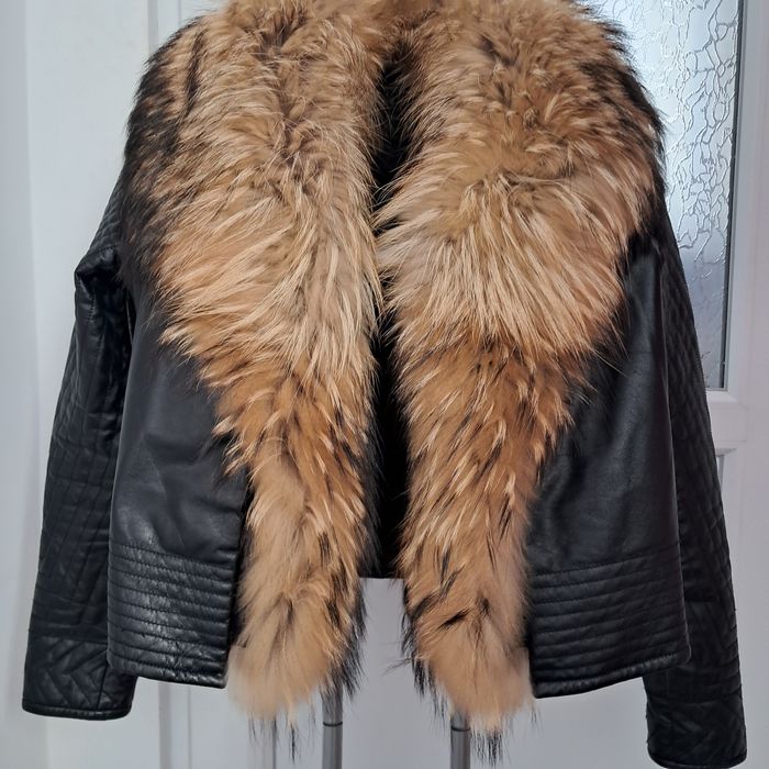 Geaca piele naturala și blana naturala