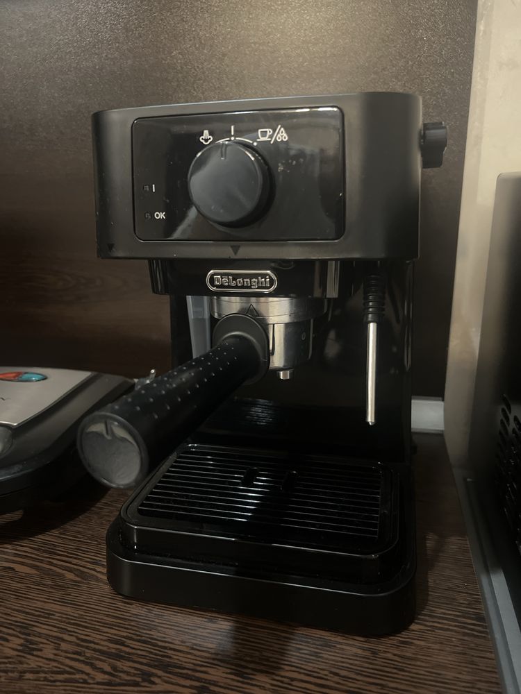 DeLonghi кафемашина