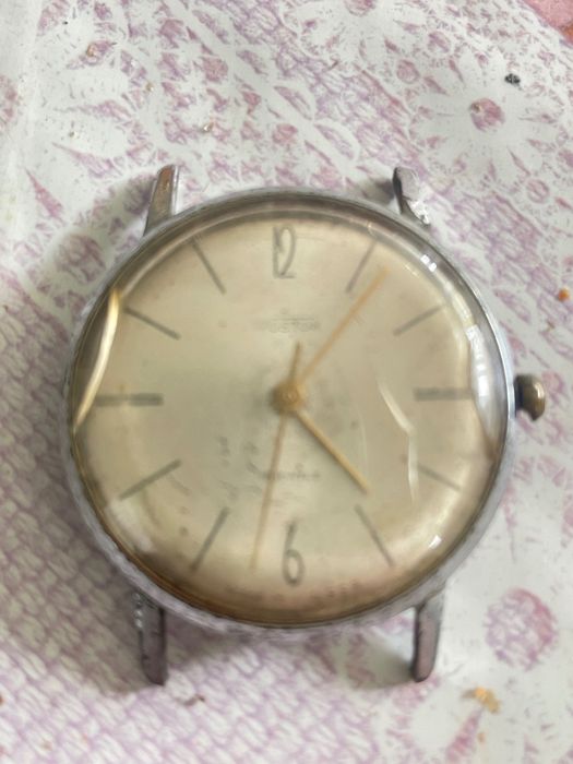 Продавам руски часовници