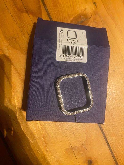 Бижута и аксесоари Swarovski