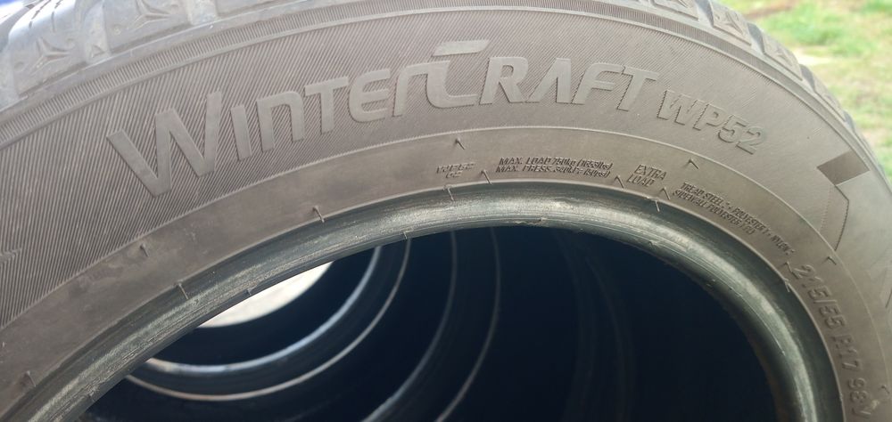 215 55 17 Зимни гуми Кумхо