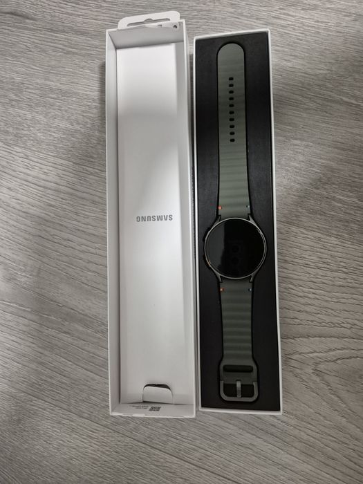 Smartwatch SAMSUNG Galaxy Watch 7, 44 mm, LTE, Wi-Fi, Android, Green